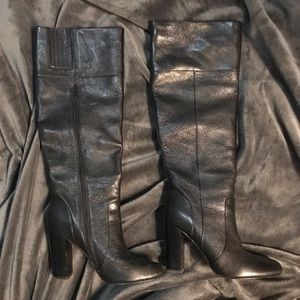 BANANA REPUBLIC - Black Leather Boots - 8M